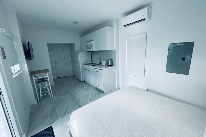 Room 151 of 174