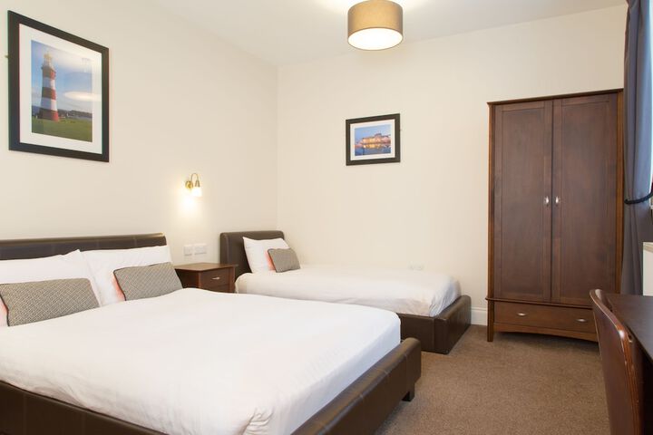 Room 10 of 64