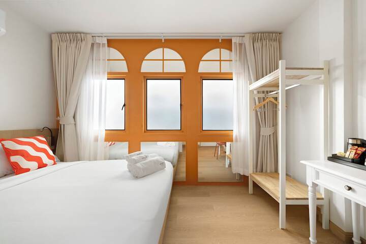 Room 21 of 65