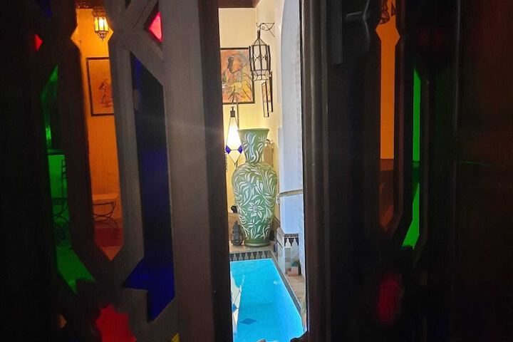 Entrance & Lobby