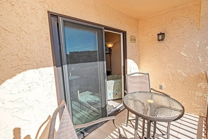 Terrace/Patio 6 of 19