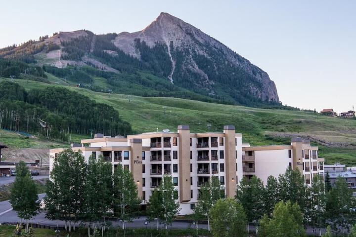 Hotel 217 of 229