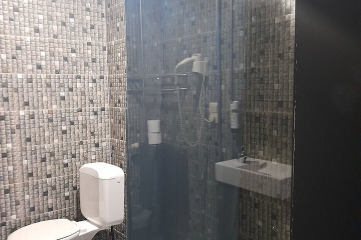 Room 18 of 39