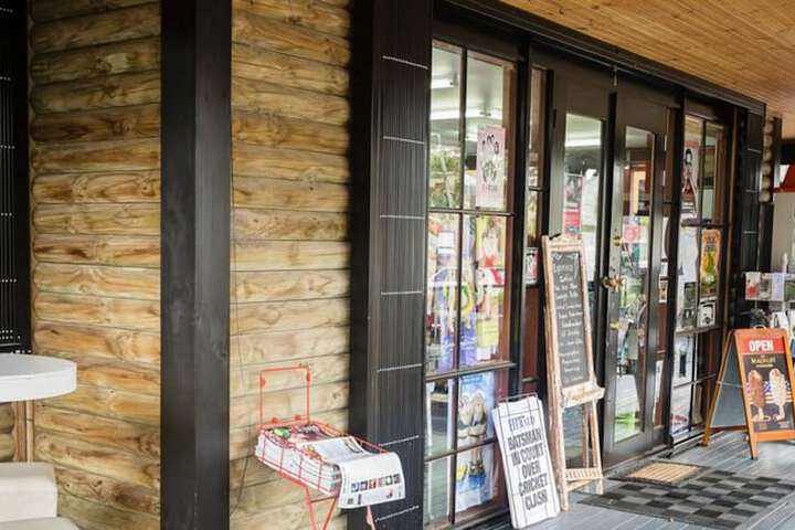 Gift Shop 58 of 74