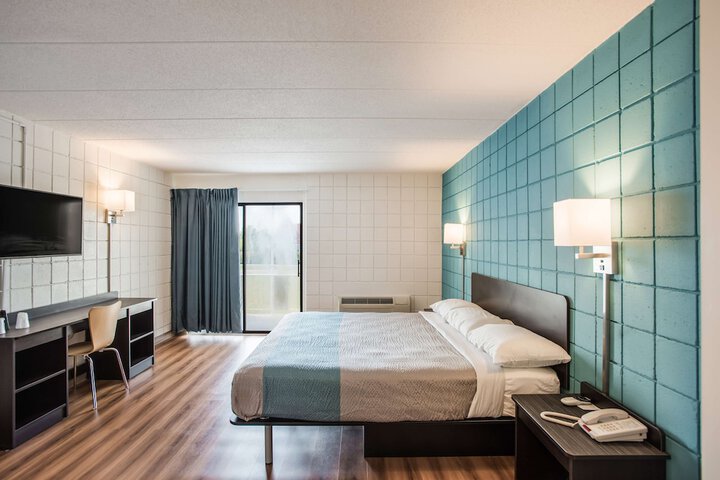 Room 20 of 32