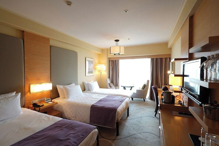 Room 52 of 239