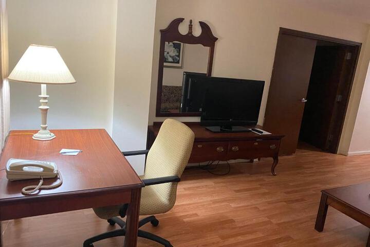 Photo 6