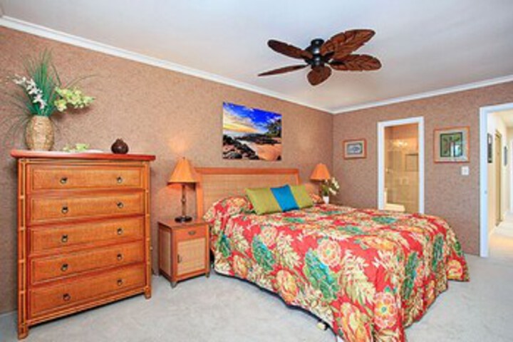 Room 53 of 64