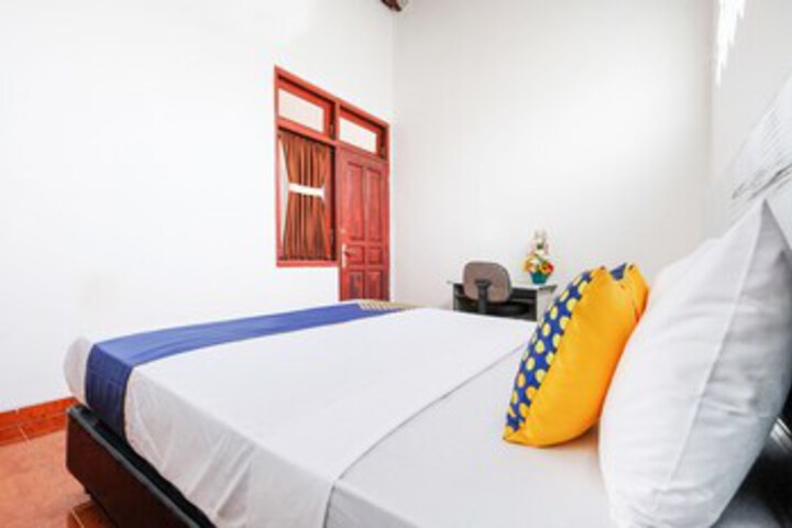 Room 17 of 26