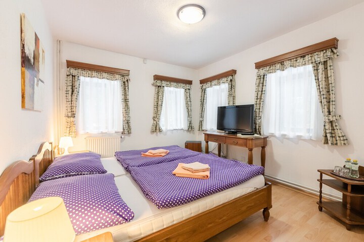 Room 46 of 128