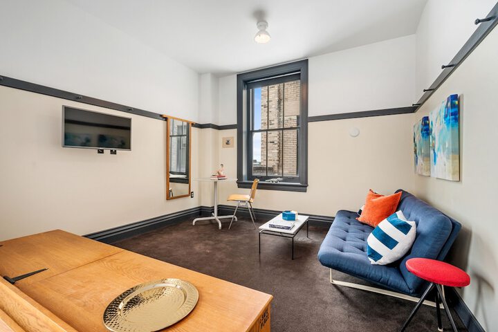 Room 12 of 71
