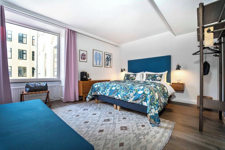 Room 3 of 31