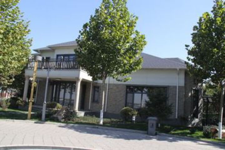 Hotel 4 of 27