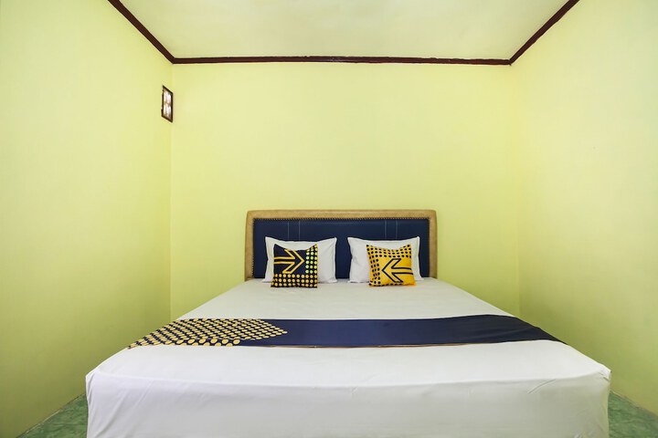 Room 10 of 24