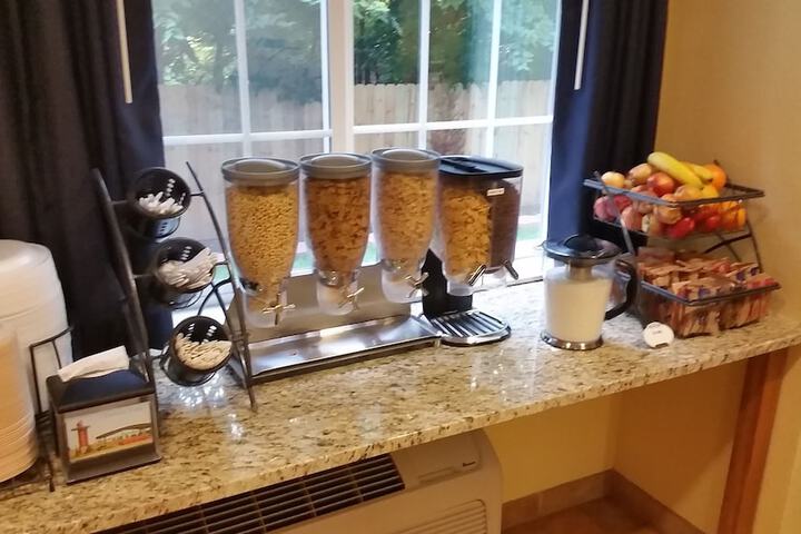 Breakfast buffet