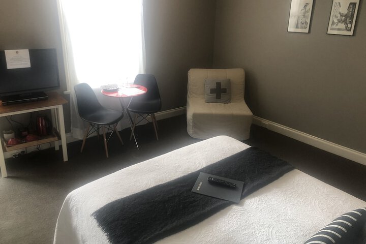 Room 120 of 151