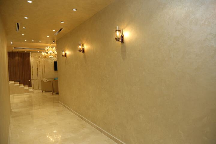 Ballroom/Hall 15 of 15