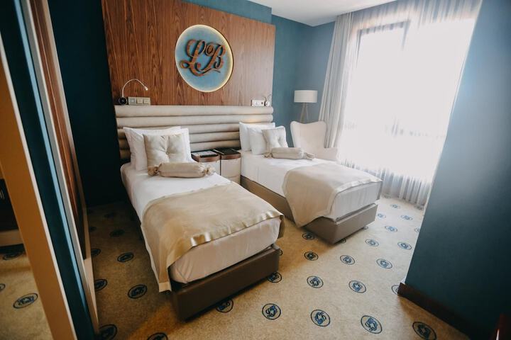 Room 11 of 46