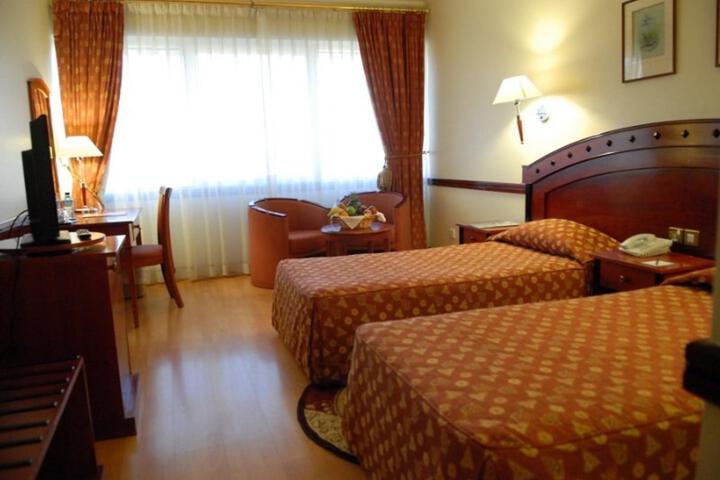 Room 6 of 21