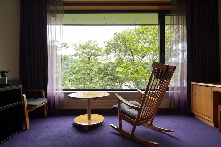 Room 7 of 46