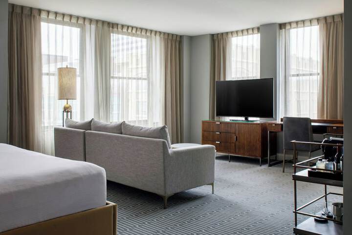Room 40 of 109