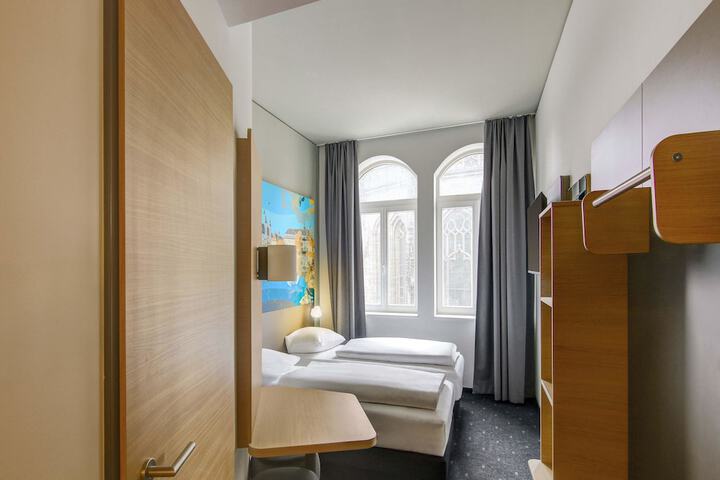 B & B Hotel Zwickau in Zwickau