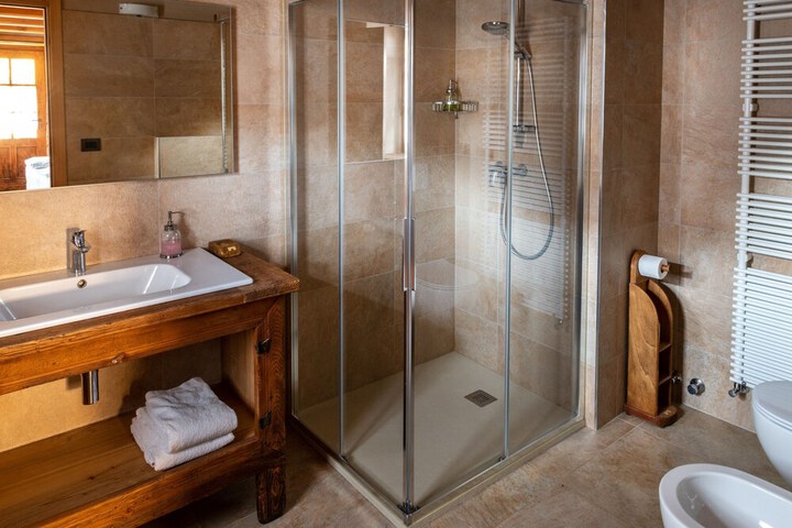 Room 20 of 45