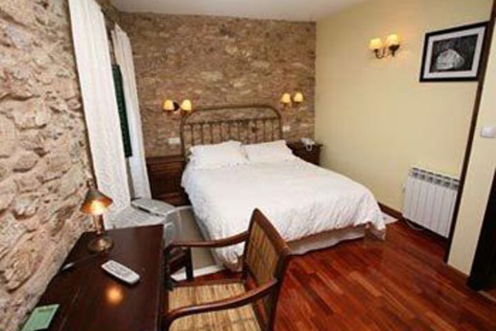 Room 14 of 35