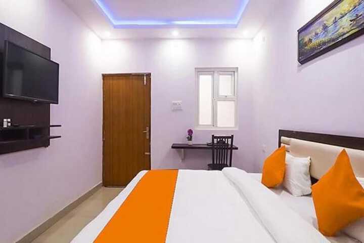 Room 3 of 4