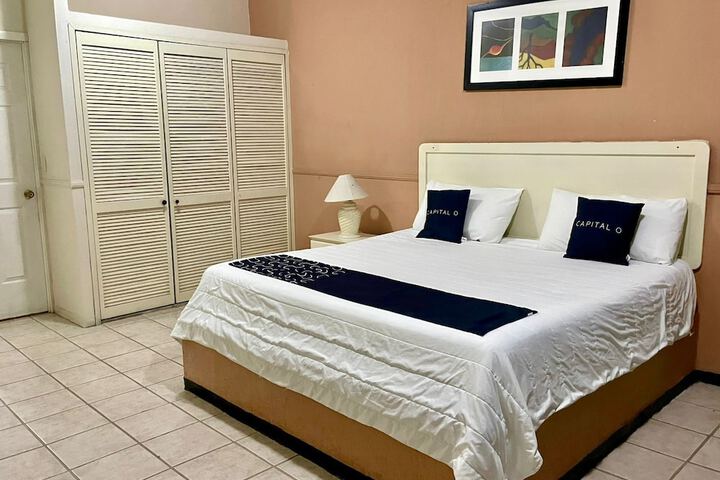 Room 20 of 40