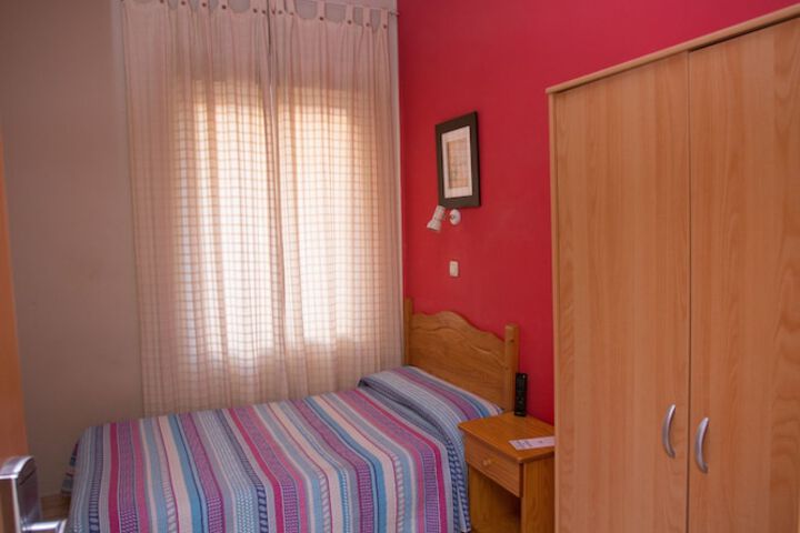 Room 3 of 20