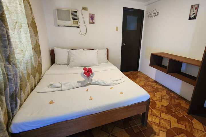 Room 79 of 141