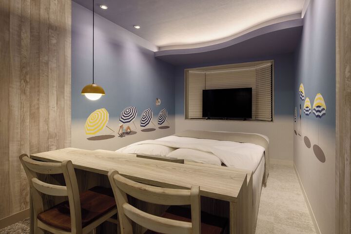 Room 15 of 26