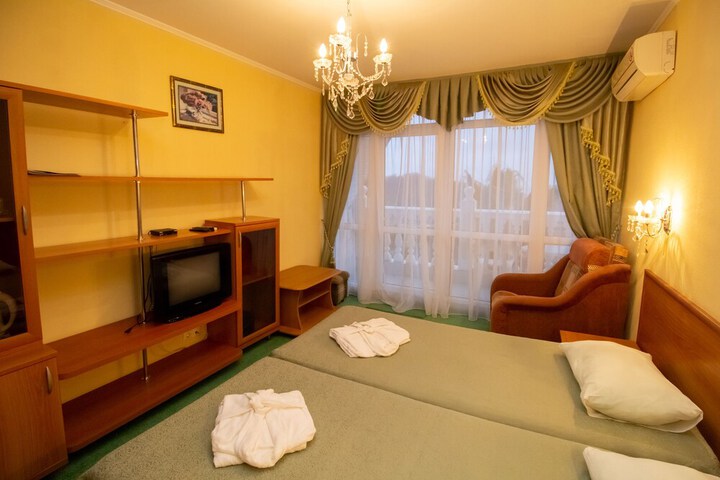 Room 38 of 129