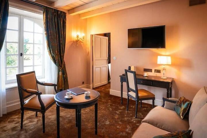 Room 4 of 56