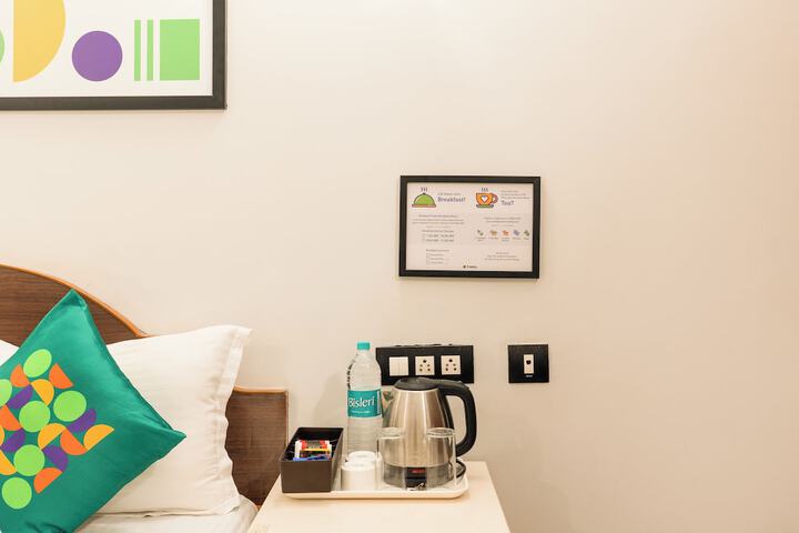Room 6 of 38