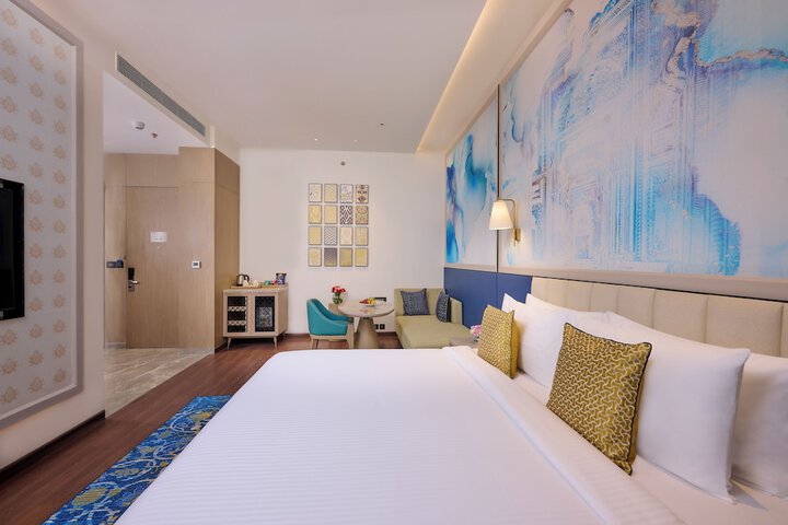 Room 29 of 63