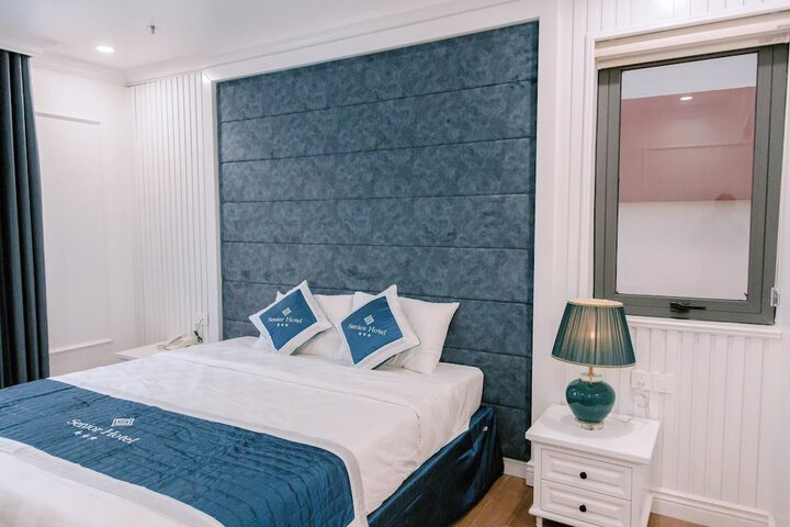 Room 14 of 28