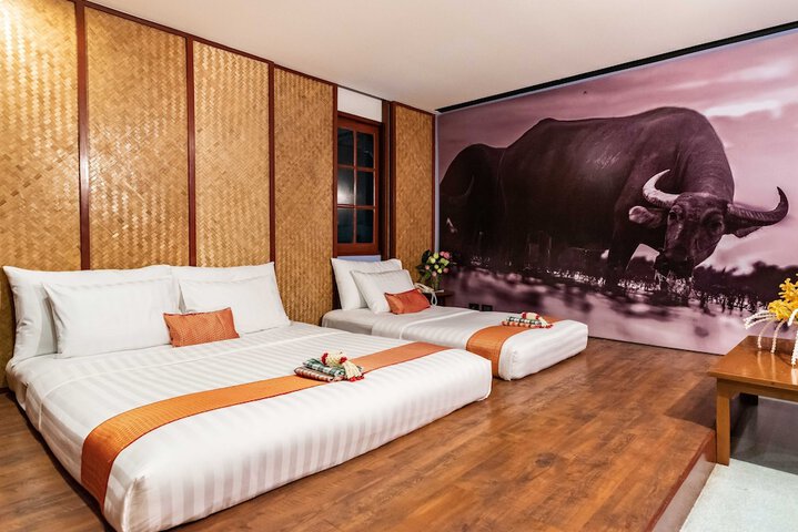 Room 16 of 62