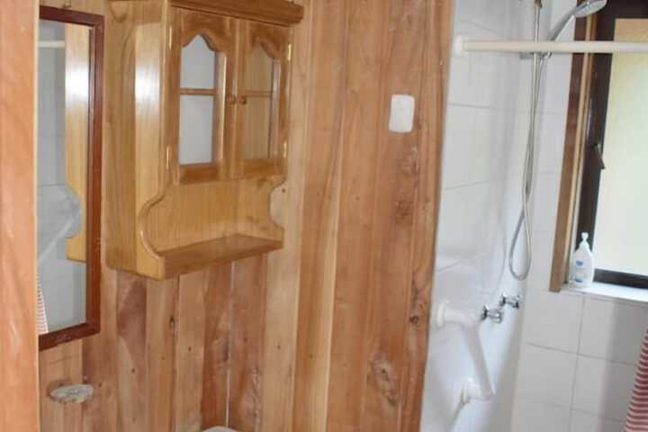 Room 10 of 26