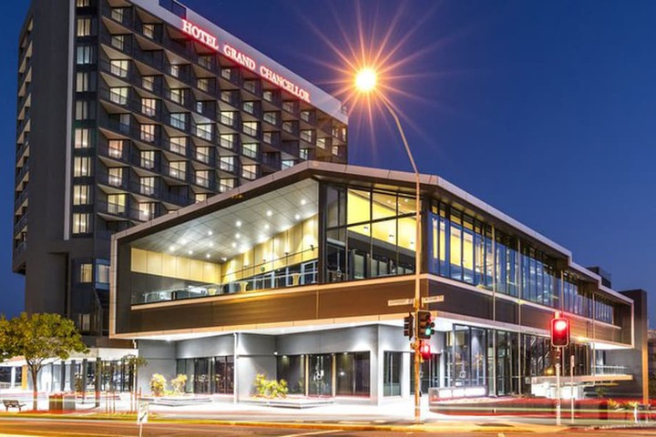 Hotel 75 of 76
