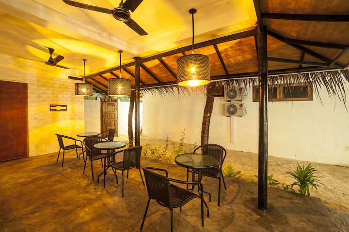 ISLAND SCUBA INN