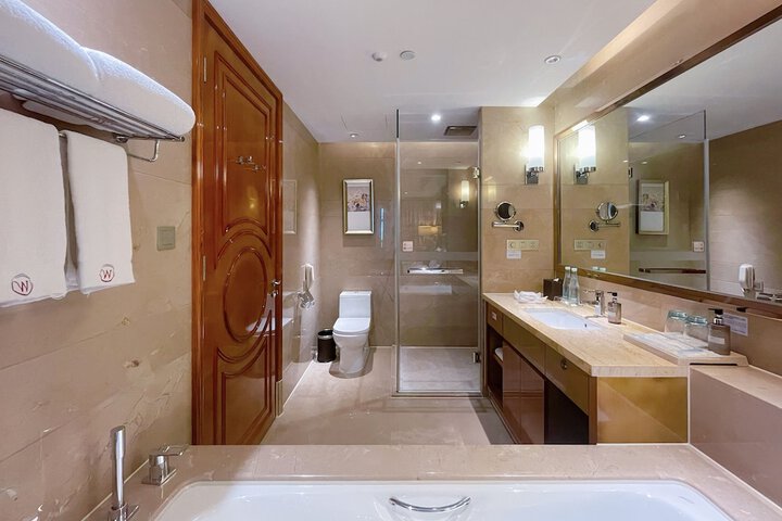 Room 28 of 57