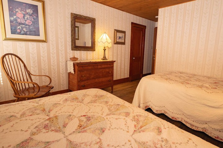 Room 8 of 45