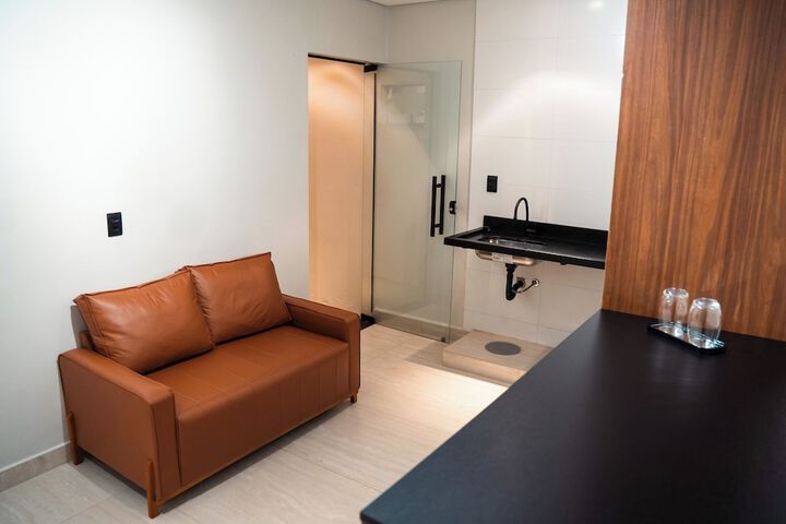 Room 26 of 37