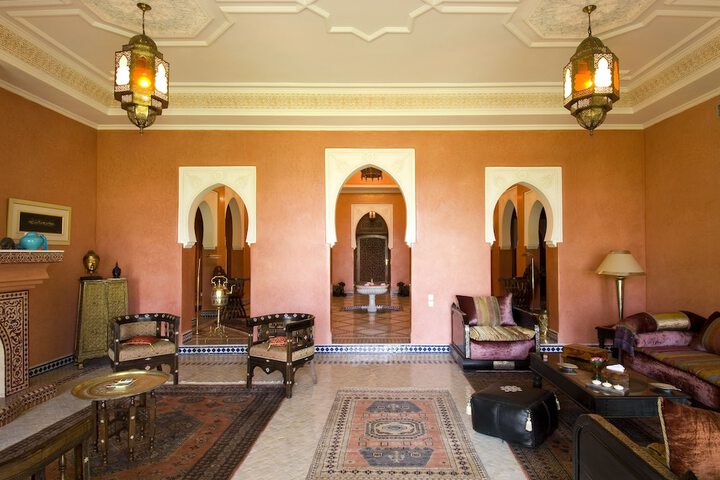 Guest Lobby