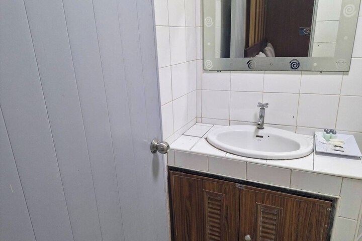Room 87 of 125