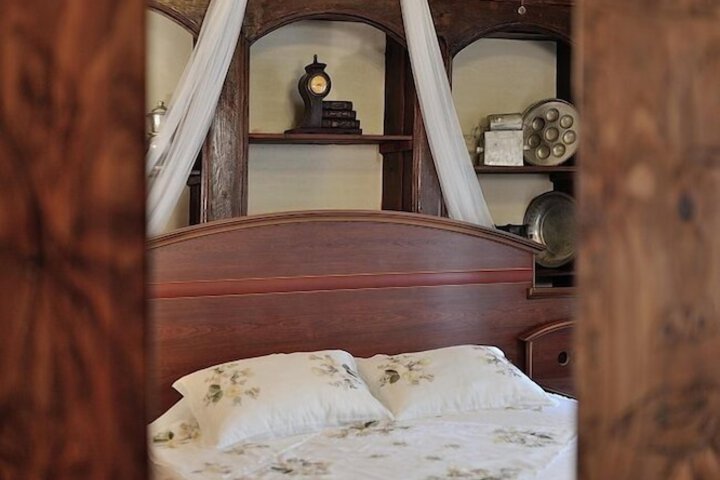Room 15 of 43