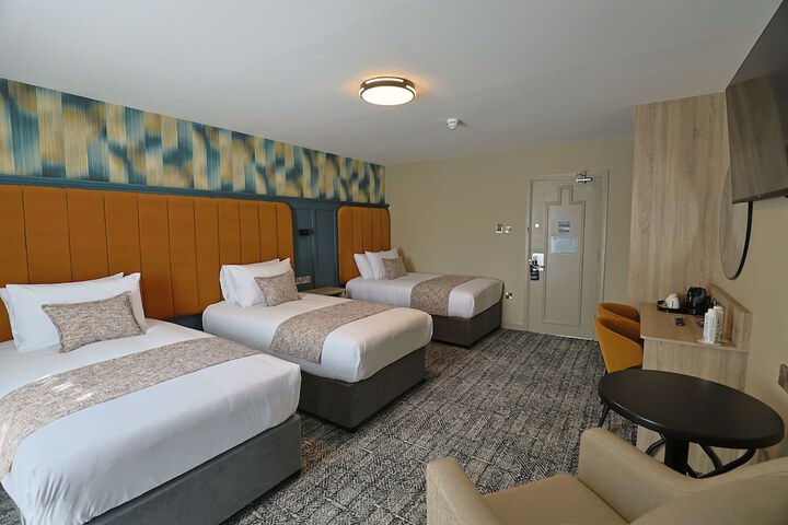 Room 20 of 43