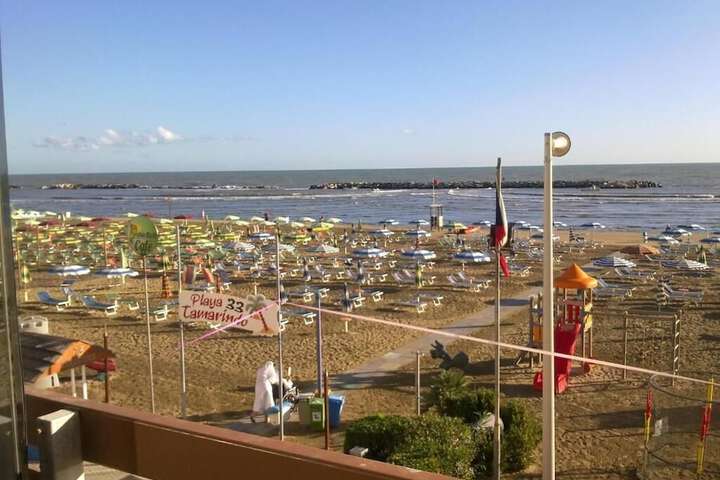 Beach 20 of 27